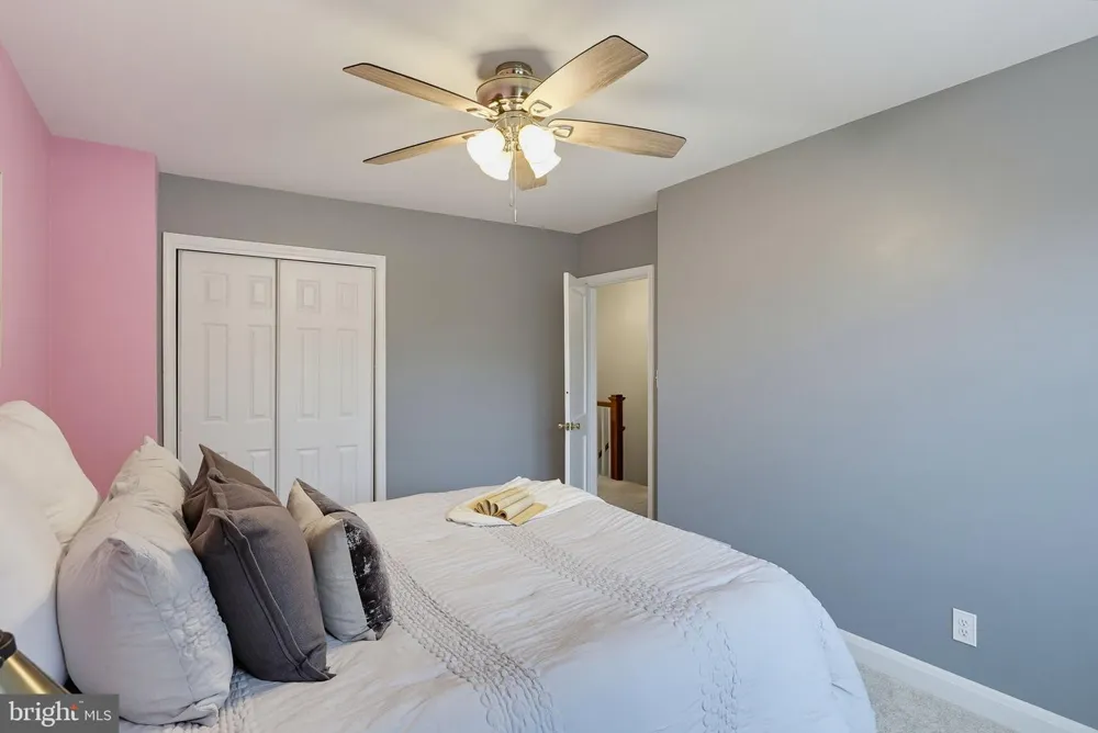 332 SMALL COURT Baltimore, MD 21228