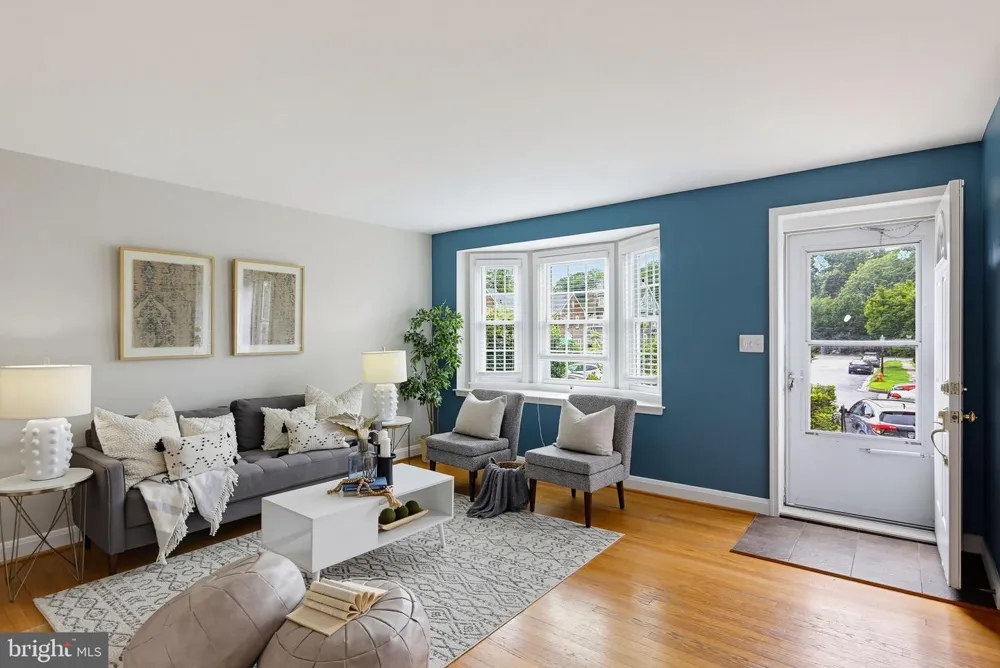 332 SMALL COURT Baltimore, MD 21228