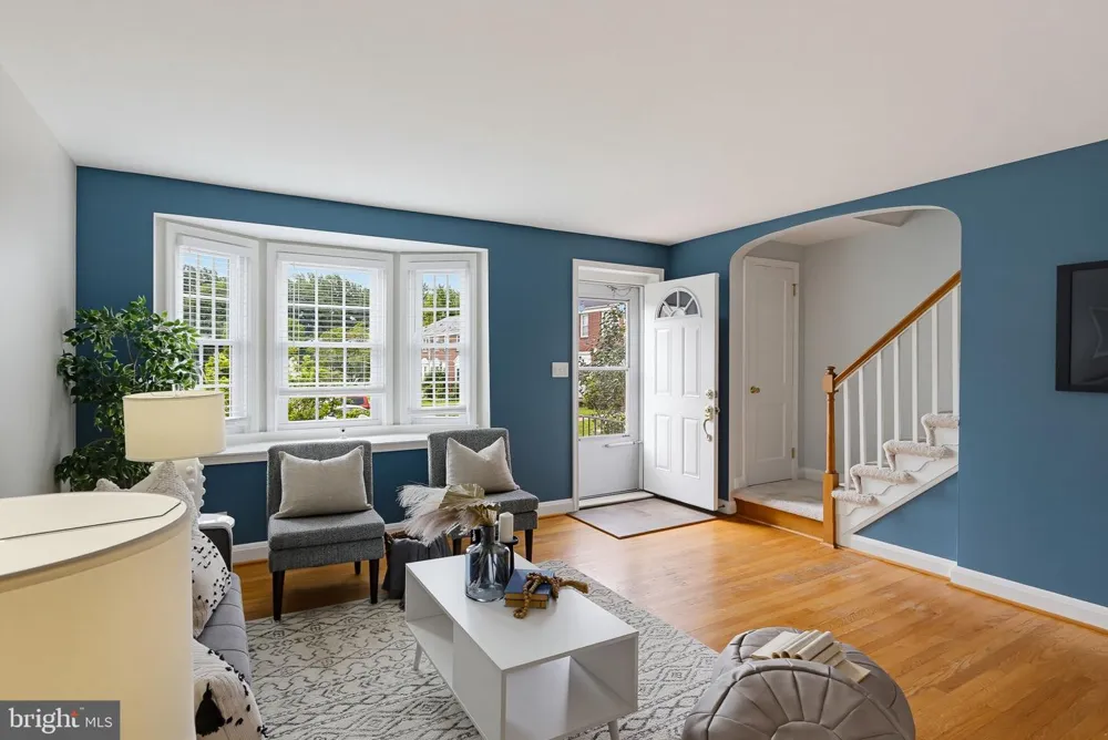 332 SMALL COURT Baltimore, MD 21228