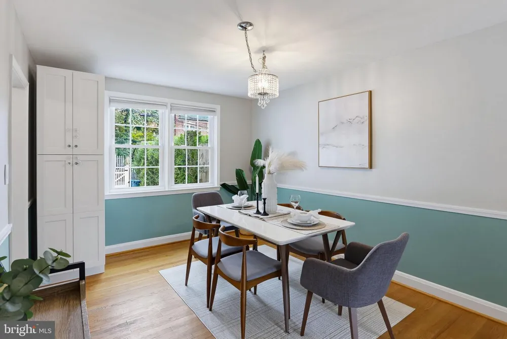 332 SMALL COURT Baltimore, MD 21228