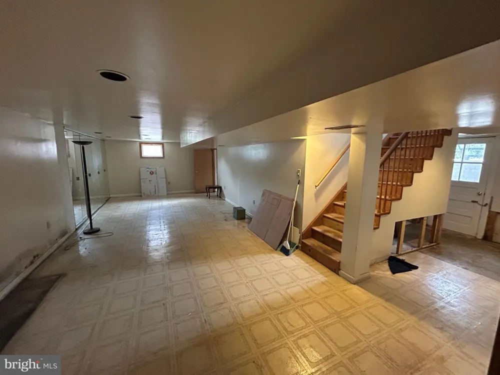 5907 2ND STREET S Arlington, VA 22204