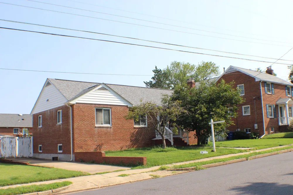 5907 2ND STREET S Arlington, VA 22204