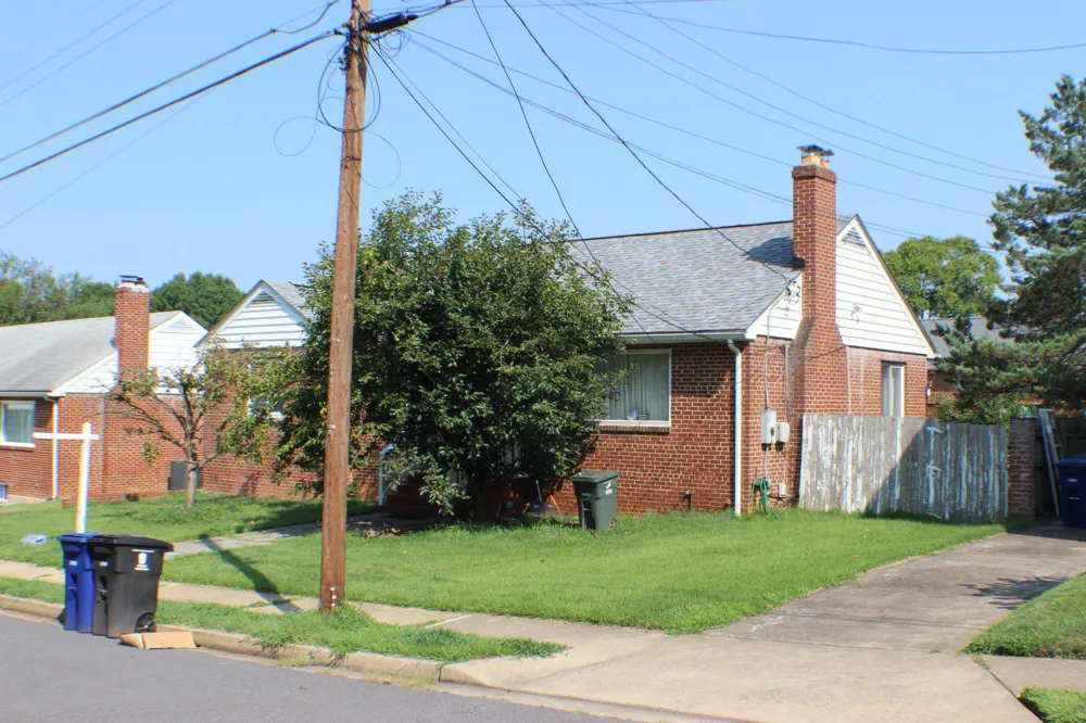 5907 2ND STREET S Arlington, VA 22204