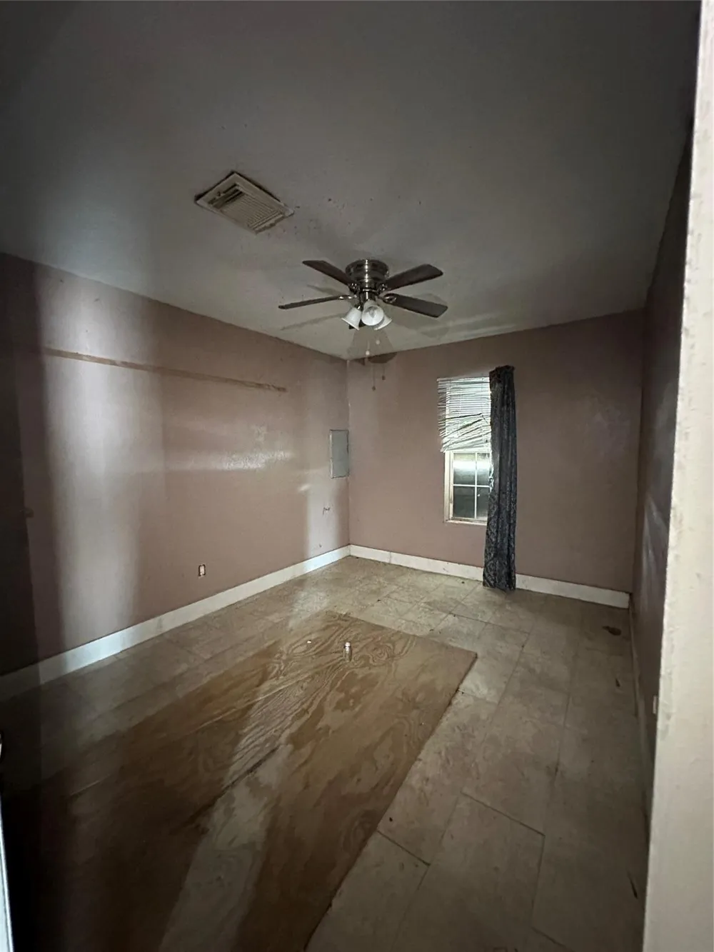 2912 Gregg Street Houston, TX 77026