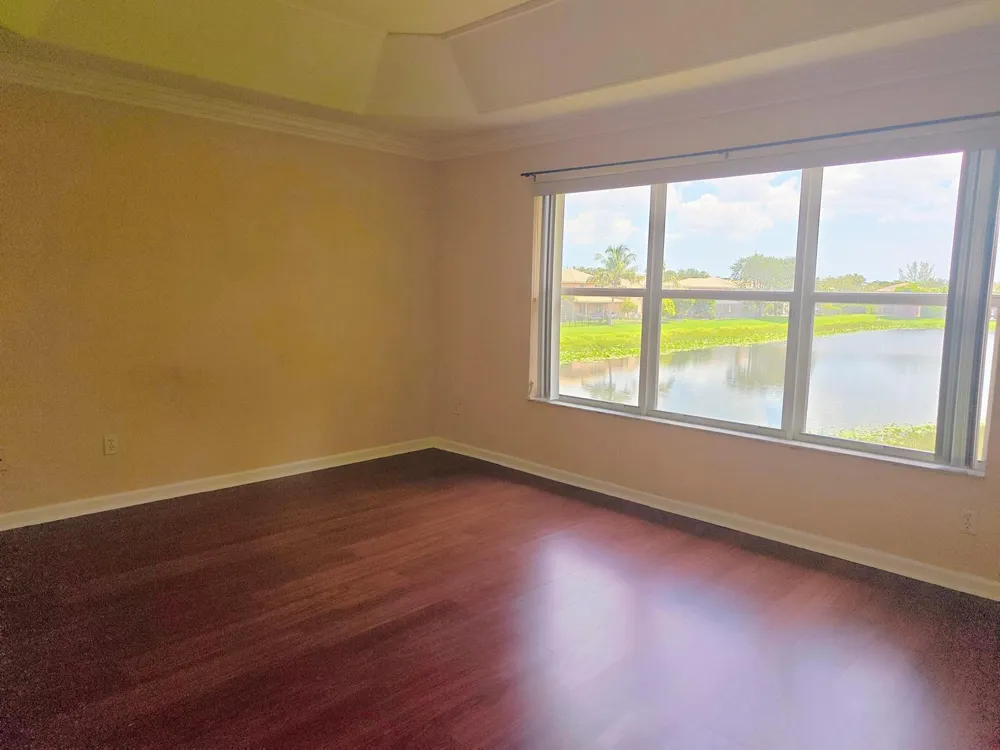 624 Garden Cress Trail Royal Palm Beach, FL 33411