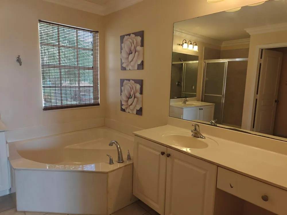 624 Garden Cress Trail Royal Palm Beach, FL 33411