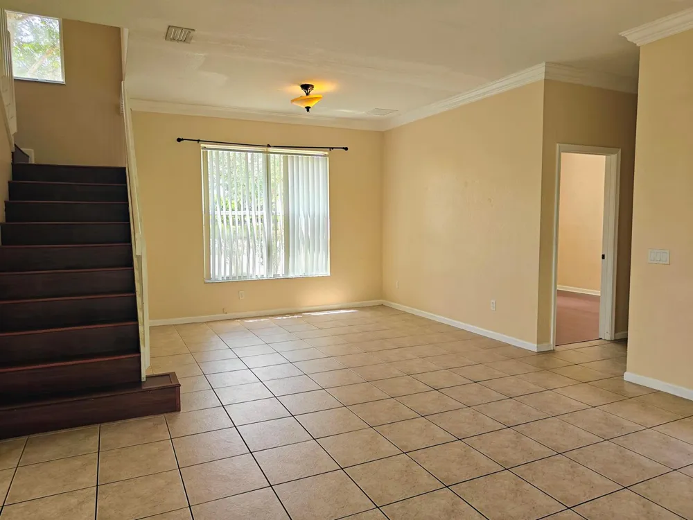 624 Garden Cress Trail Royal Palm Beach, FL 33411