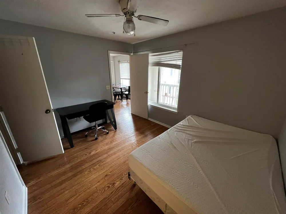 4000 SW 23rd Street #2-307 Gainesville, FL 32608