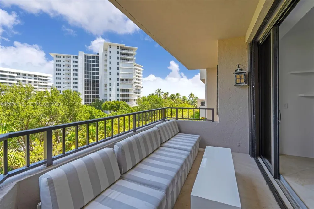 251 Crandon Blvd #431 Key Biscayne, FL 33149