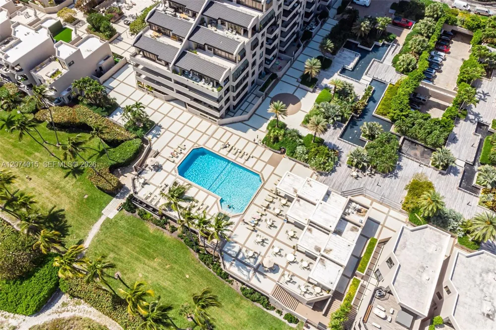 251 Crandon Blvd #431 Key Biscayne, FL 33149