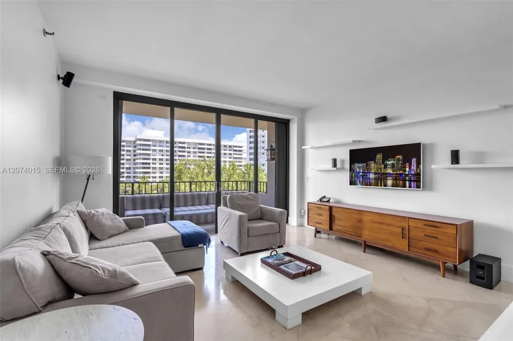 251 Crandon Blvd #431 Key Biscayne, FL 33149