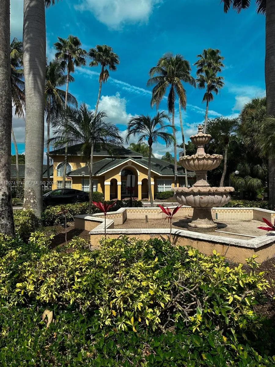 4045 W Mcnab Rd #G106 Pompano Beach, FL 33069