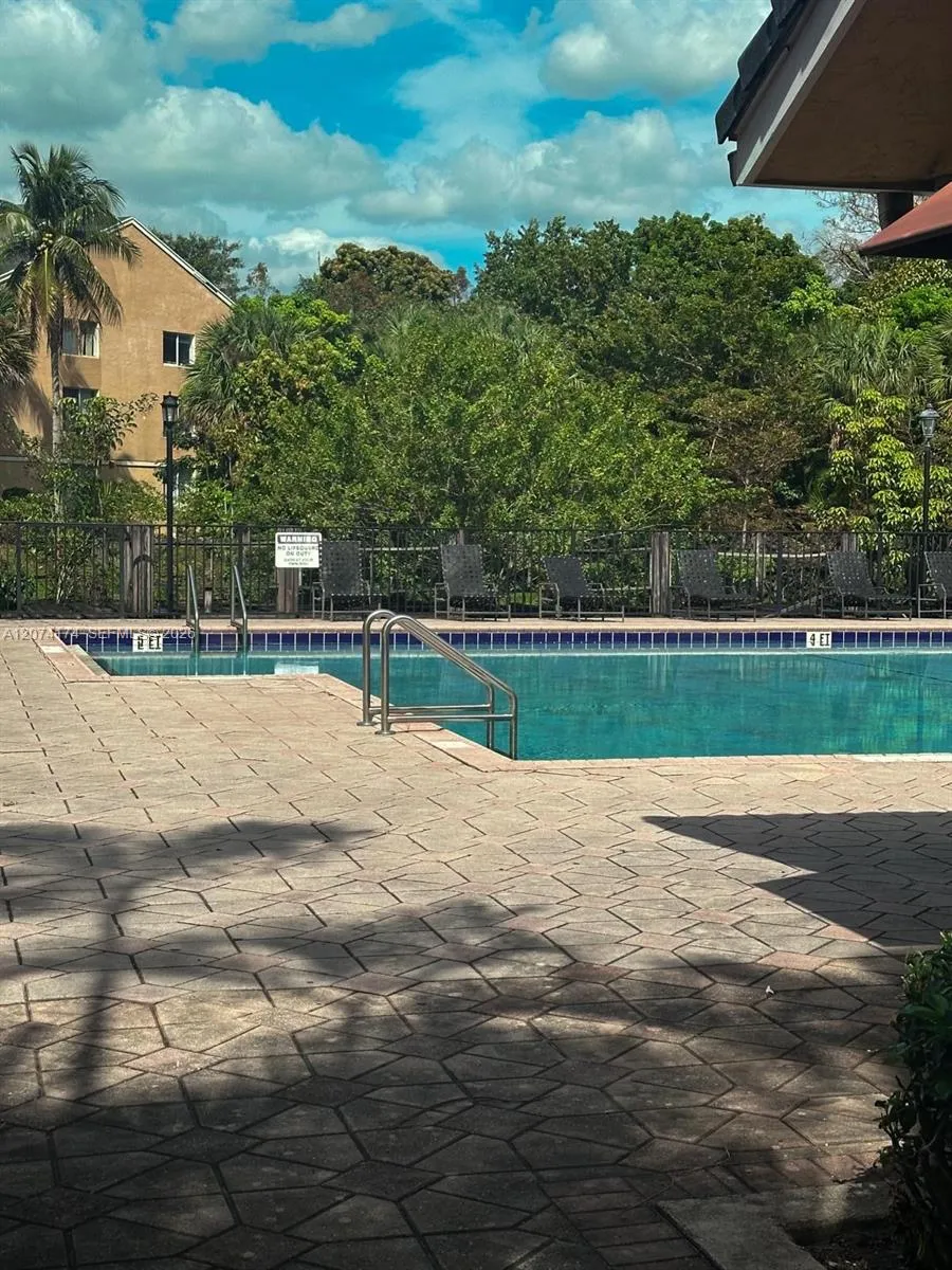 4045 W Mcnab Rd #G106 Pompano Beach, FL 33069