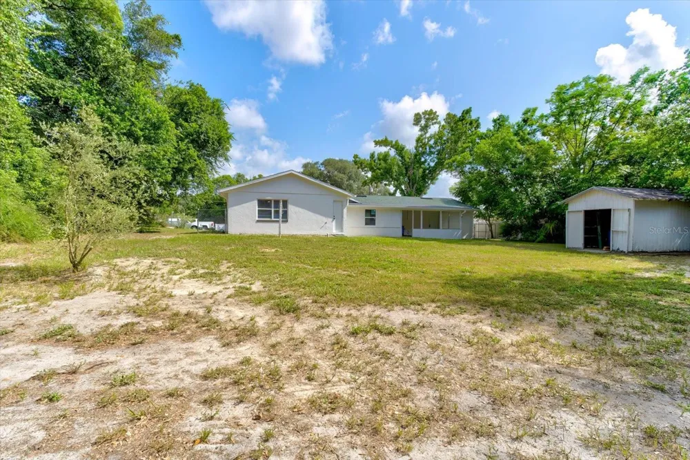 47 DAHLIA DRIVE Debary, FL 32713