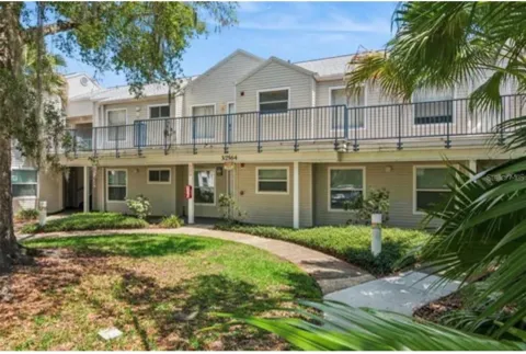 2564 WOODGATE BOULEVARD #204