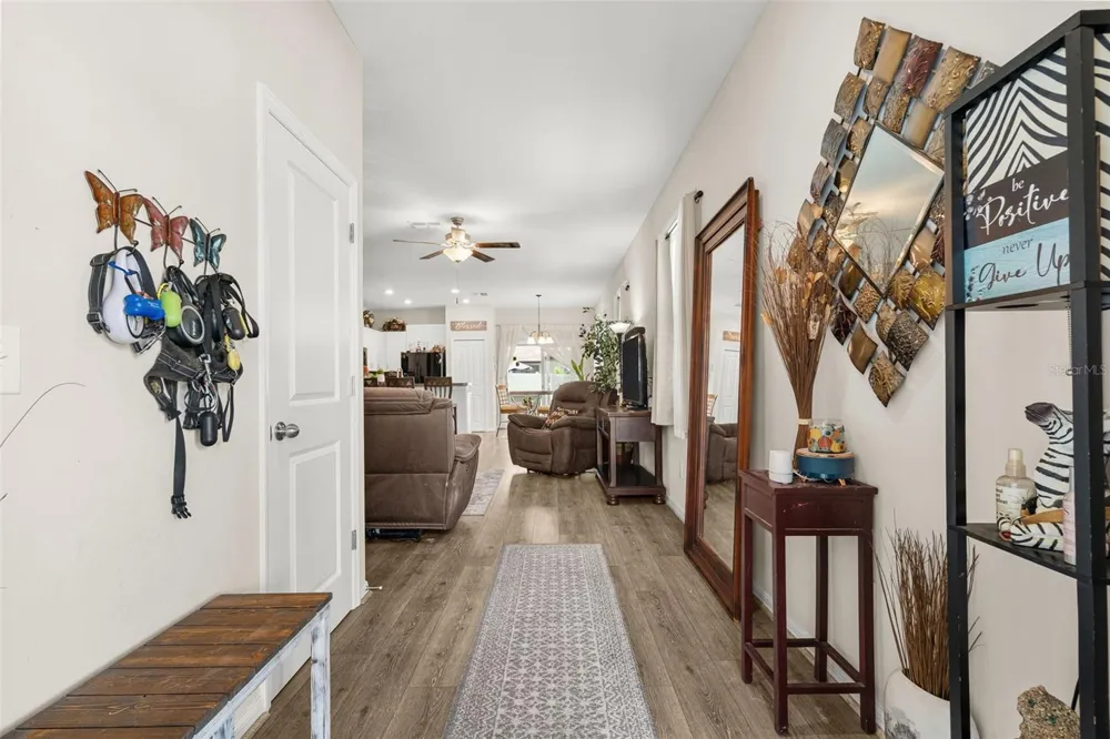 7201 SWEET ALYSSUM CT COURT Tampa, FL 33619