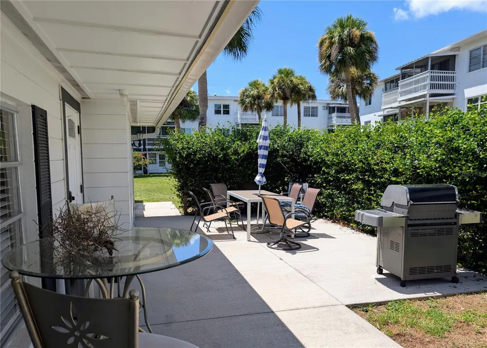 1531 LEISURE DRIVE #F-3 Bradenton, FL 34207