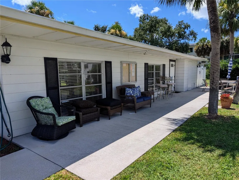 1531 LEISURE DRIVE #F-3 Bradenton, FL 34207