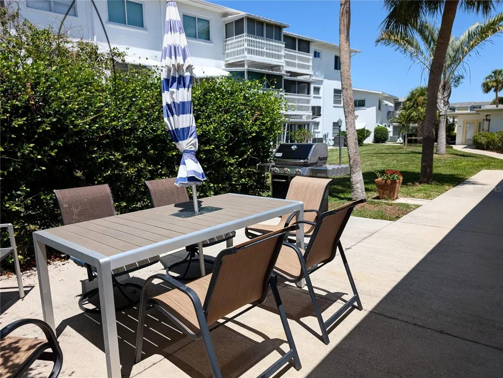 1531 LEISURE DRIVE #F-3 Bradenton, FL 34207