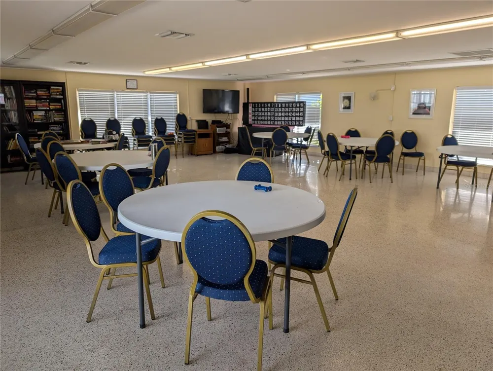 1531 LEISURE DRIVE #F-3 Bradenton, FL 34207