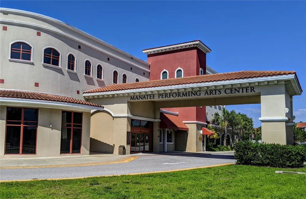 1531 LEISURE DRIVE #F-3 Bradenton, FL 34207