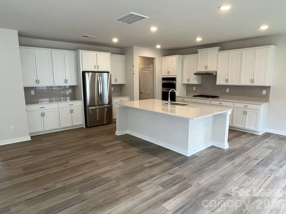 40009 Manor Vista Court Kannapolis, NC 28027