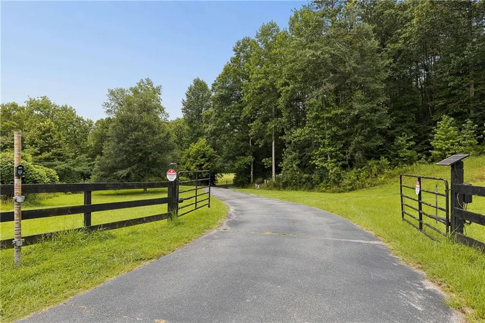 1736 Harmony Grove Church Road Acworth, GA 30101