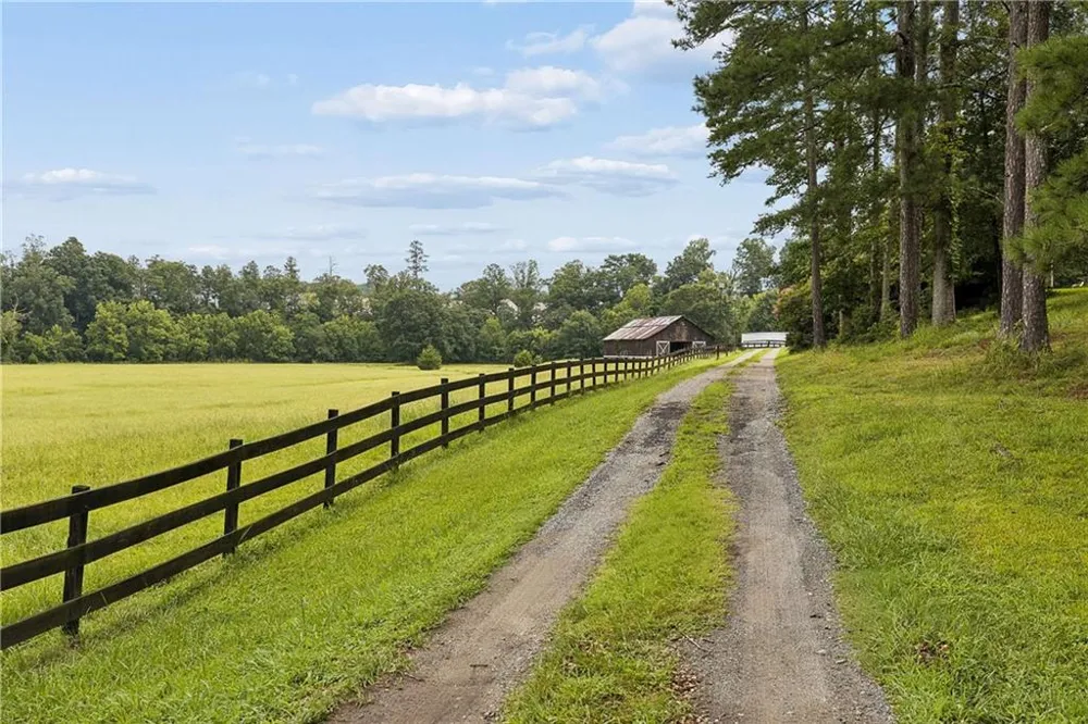 1736 Harmony Grove Church Road Acworth, GA 30101