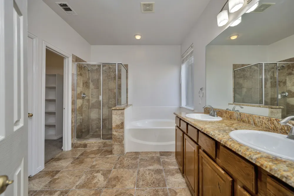 844 Sequoia Way Saginaw, TX 76131
