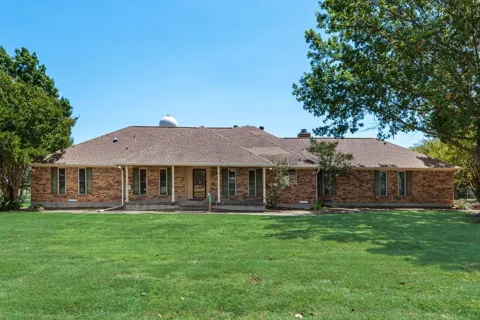 10470 Live Oak Drive