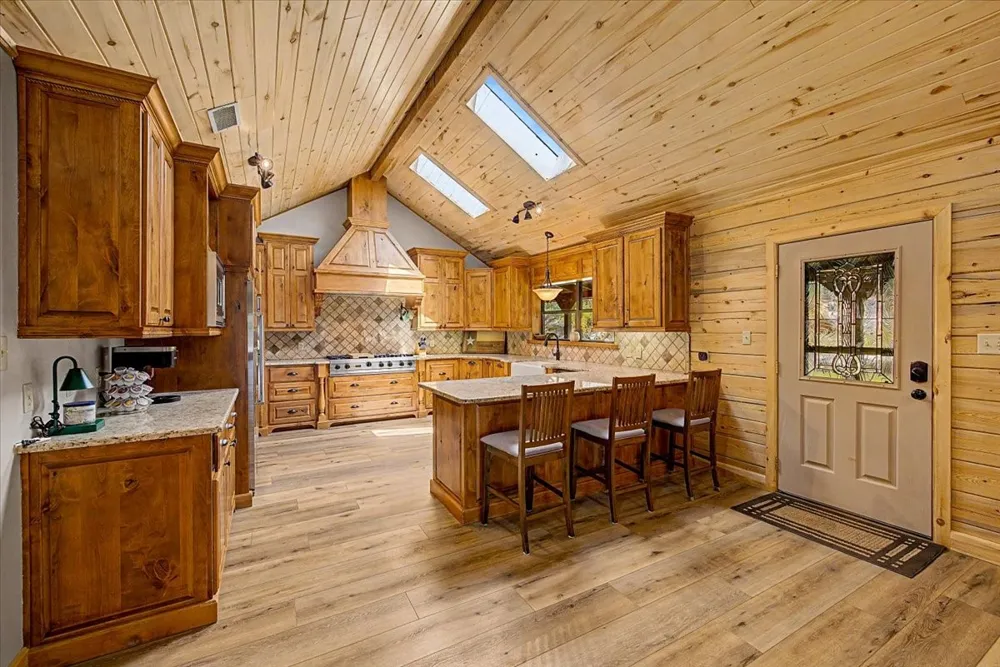 2789 Hanging Tree Road Bowie, TX 76230