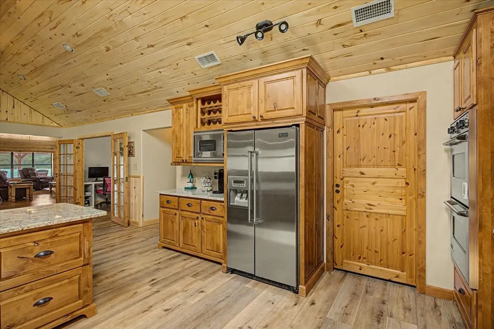 2789 Hanging Tree Road Bowie, TX 76230