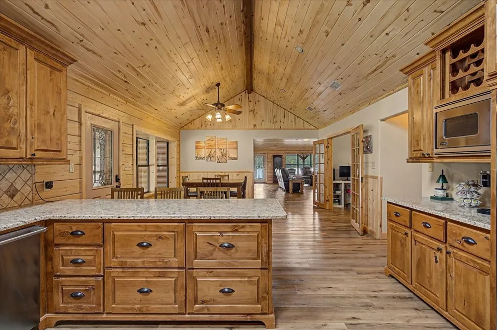 2789 Hanging Tree Road Bowie, TX 76230