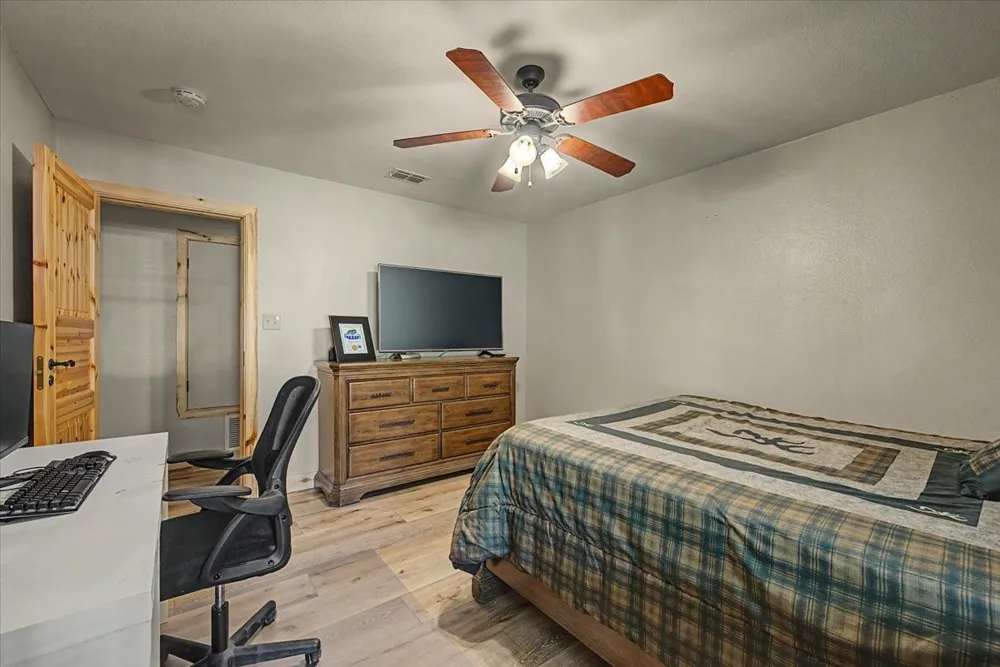 2789 Hanging Tree Road Bowie, TX 76230