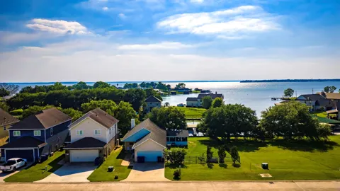 185 Bayview Lane
