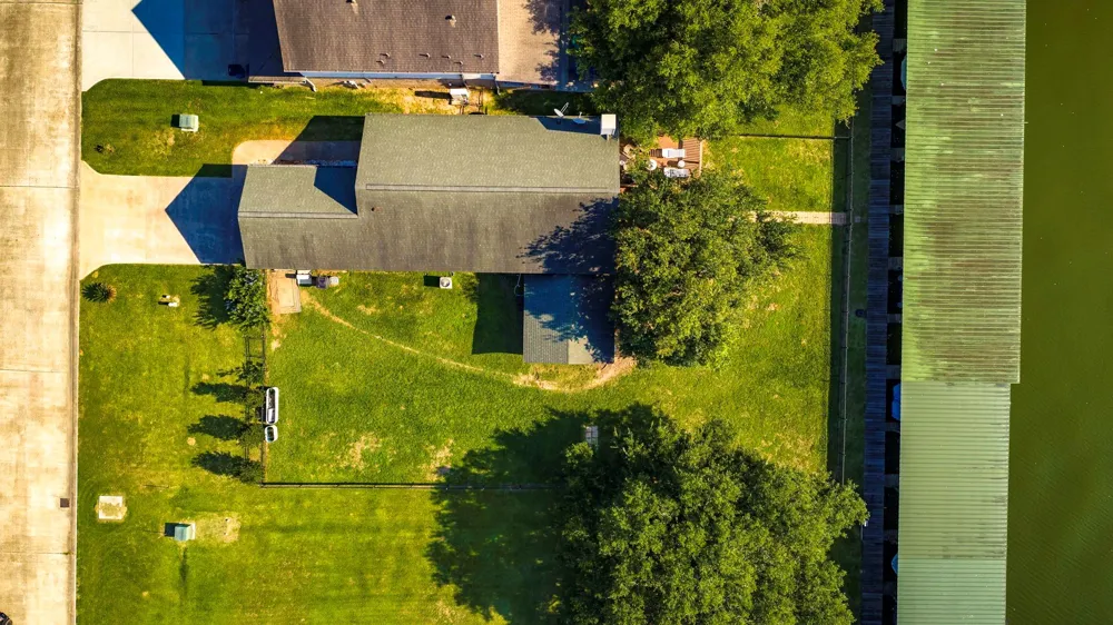 185 Bayview Lane Livingston, TX 77351