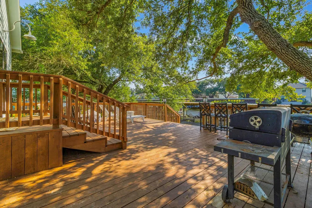 185 Bayview Lane Livingston, TX 77351