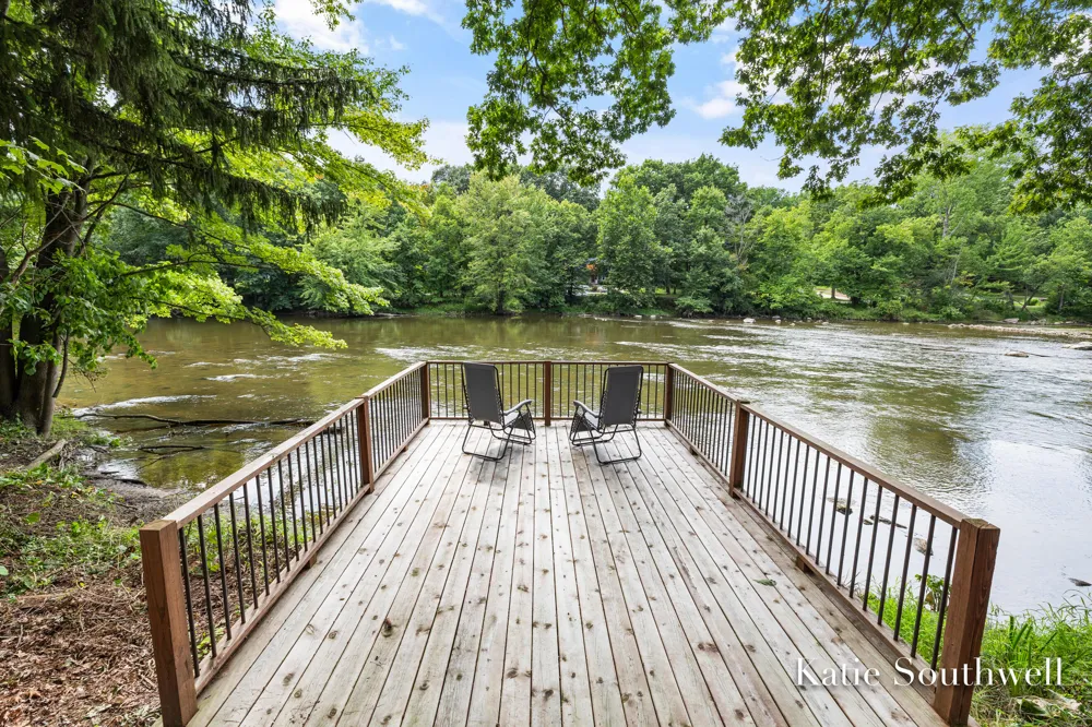 7320 Valhalla Drive SE Alto, MI 49302