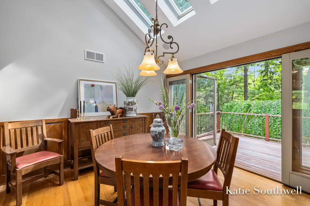 7320 Valhalla Drive SE Alto, MI 49302