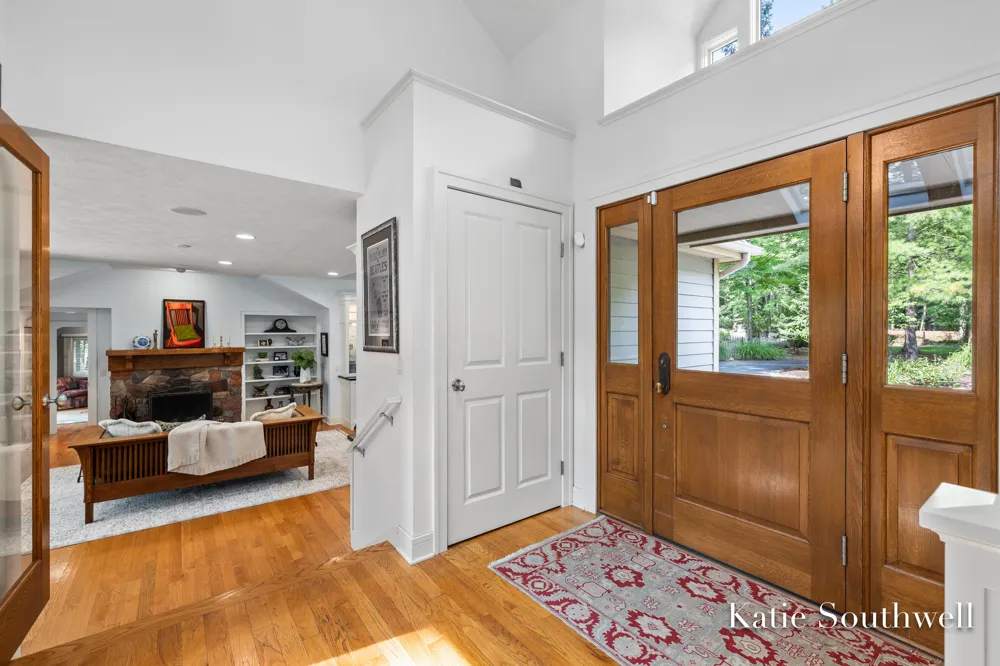 7320 Valhalla Drive SE Alto, MI 49302