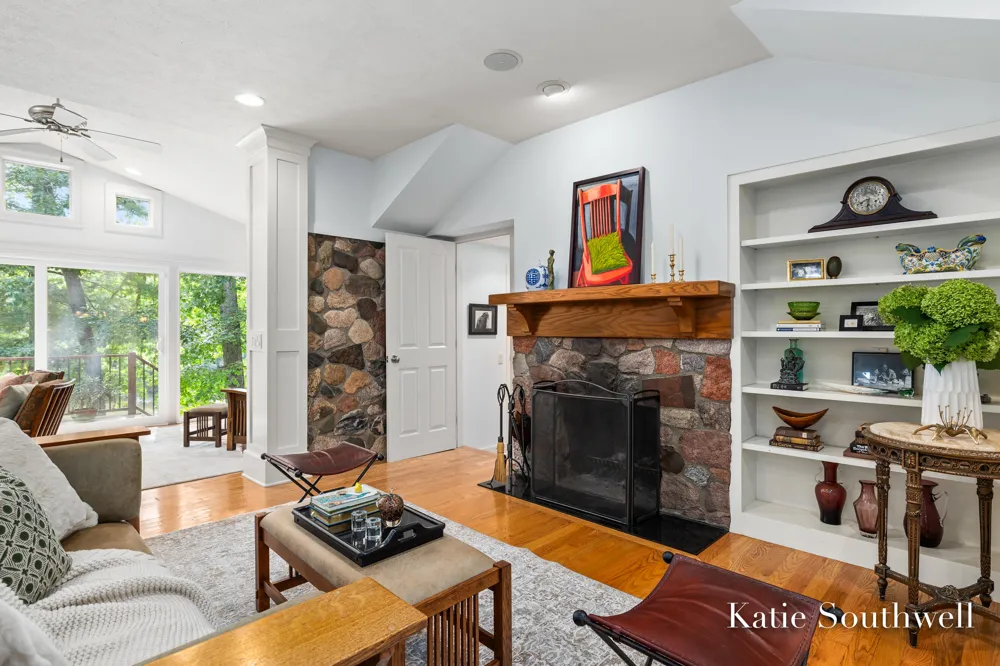 7320 Valhalla Drive SE Alto, MI 49302