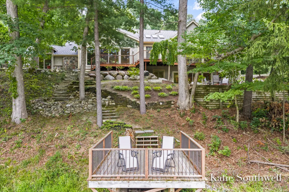 7320 Valhalla Drive SE Alto, MI 49302