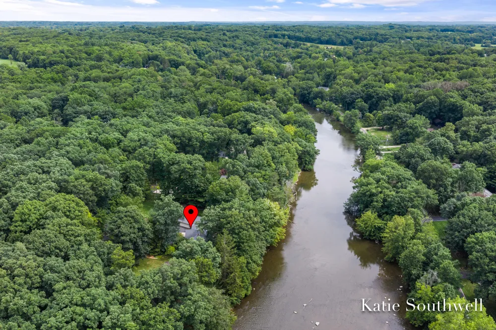 7320 Valhalla Drive SE Alto, MI 49302