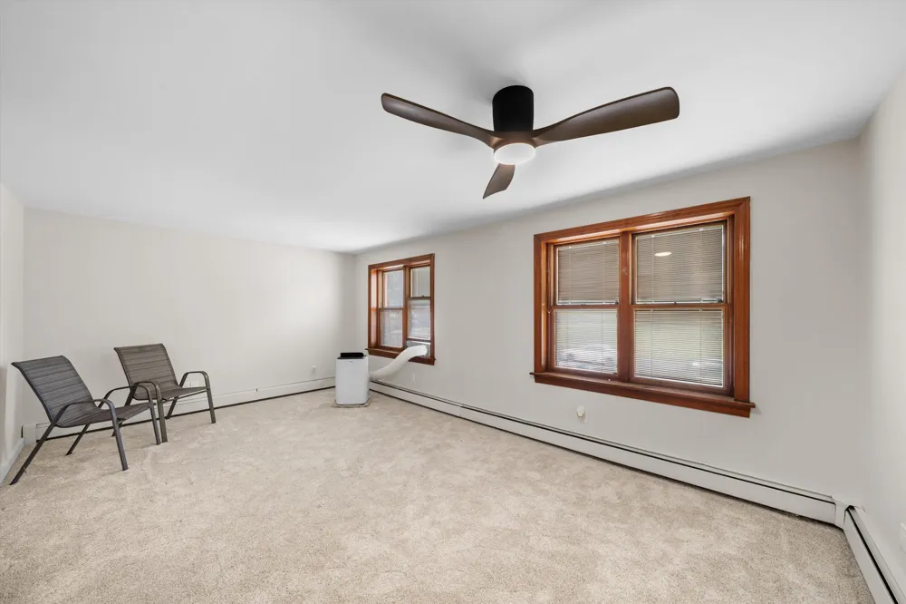 1040 Wayne Road Westland, MI 48185