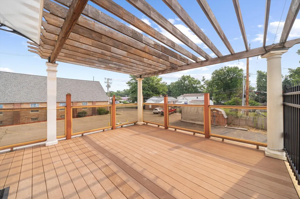 1040 Wayne Road Westland, MI 48185