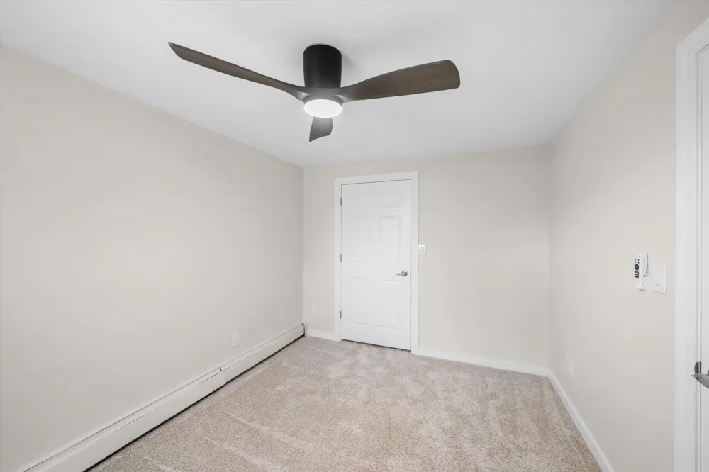 1040 Wayne Road Westland, MI 48185