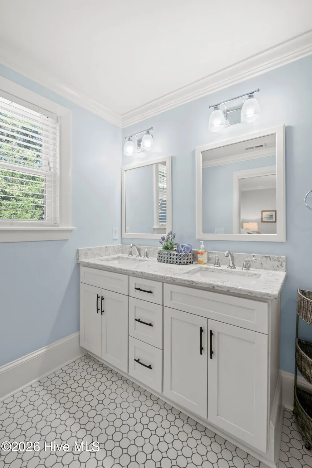 308 Wayne Drive Wilmington, NC 28403