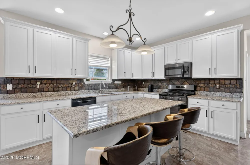 153 Sandra Way Franklinville, NJ 08322
