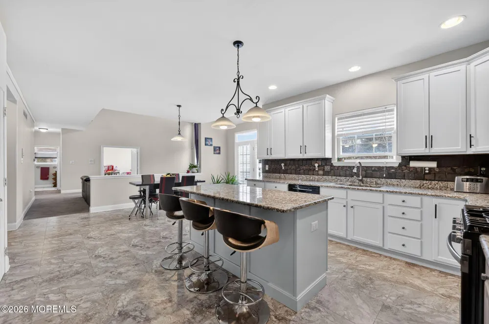 153 Sandra Way Franklinville, NJ 08322