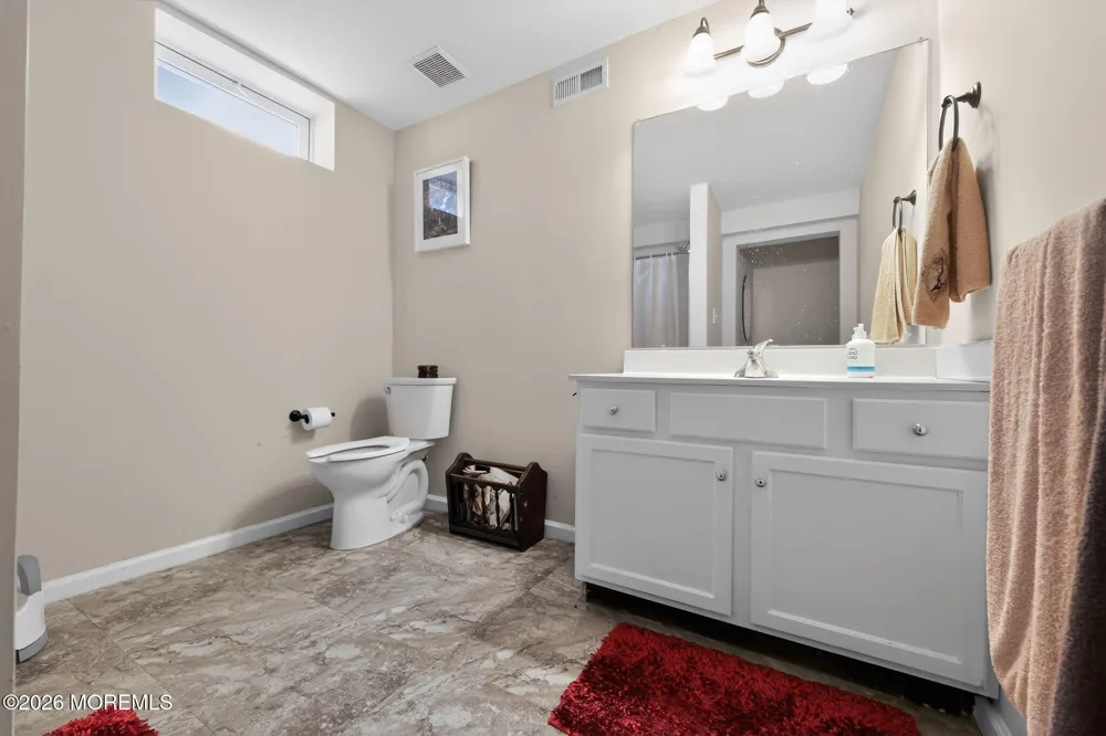 153 Sandra Way Franklinville, NJ 08322